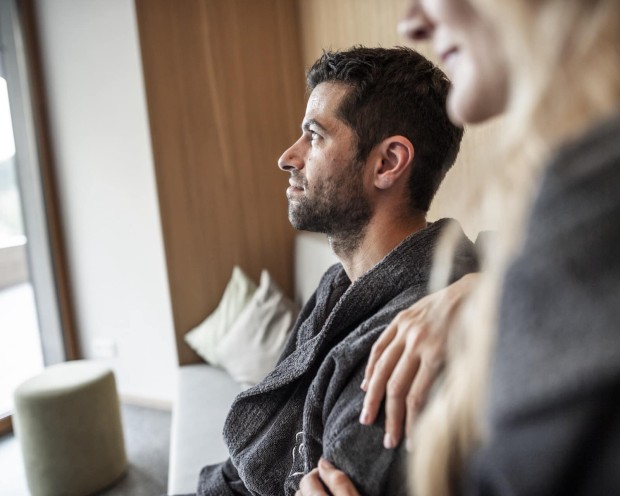 Paarzeit im Adults Only Wellnessbereich des Familienhotel Feuerstein in Südtirol