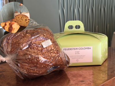 Unser Chef Koch Andrea Moccia hat eine Colomba für Ostern für unsere Gäste gebacken.