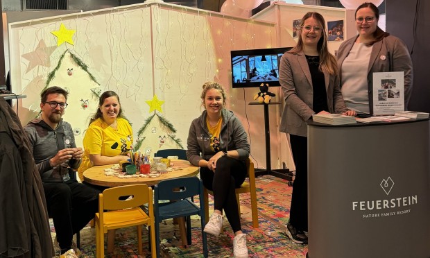 Messestand vom Feuerstein beim Family Circle 2024