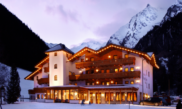 2004 Erweiterung 3 Sterne mit 28 Zimmern