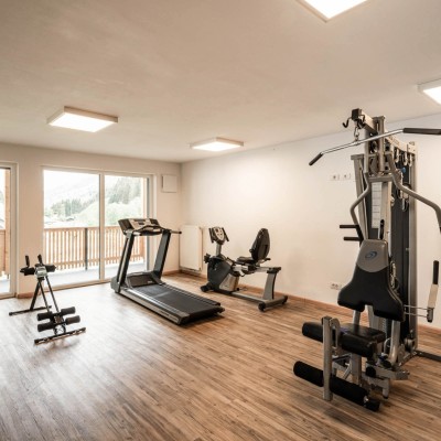 Fitnessstudio des Mitarbeiterhauses