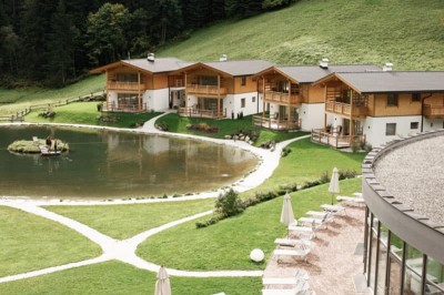 Feuerstein mit Chalets