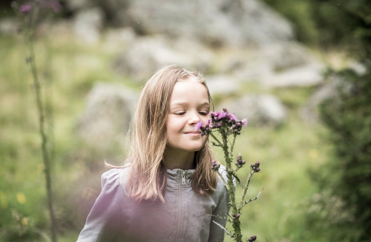 Im Familienhotel Feuerstein in Südtirol lernen schon Kinder den bewussten Umgang mit der Natur