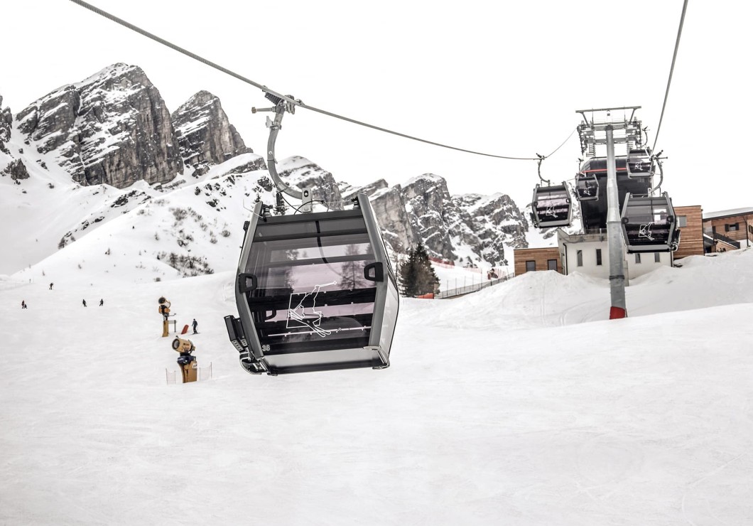 Seilbahn in der Nähe vom Familienhotel Feuerstein, dem idealen Ort für einen Familienurlaub in den Bergen