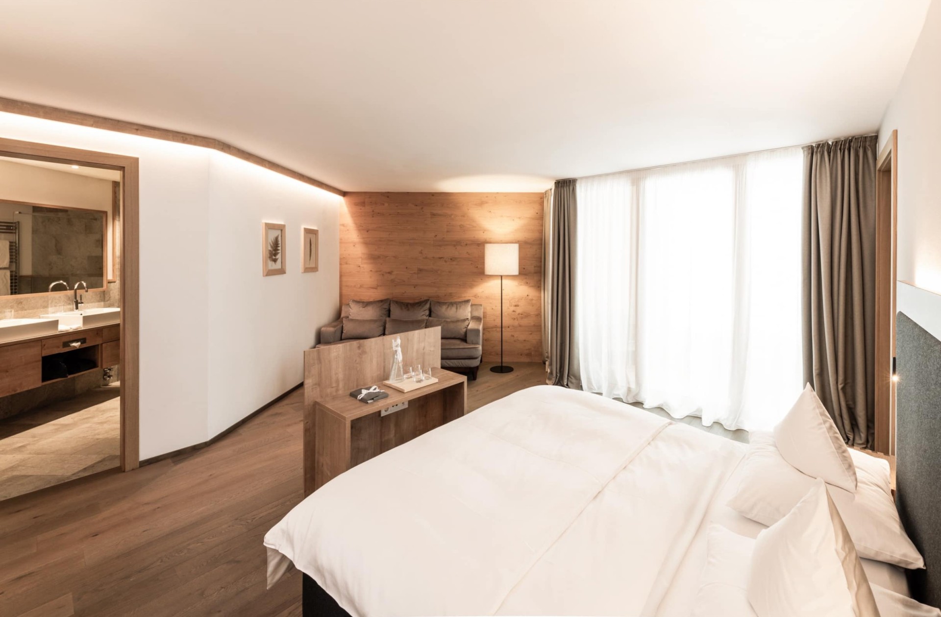 Doppelbett des Familienzimmer Serpentin