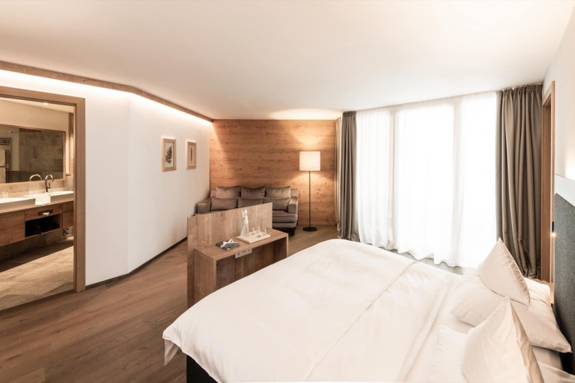 Doppelbett des Familienzimmer Serpentin